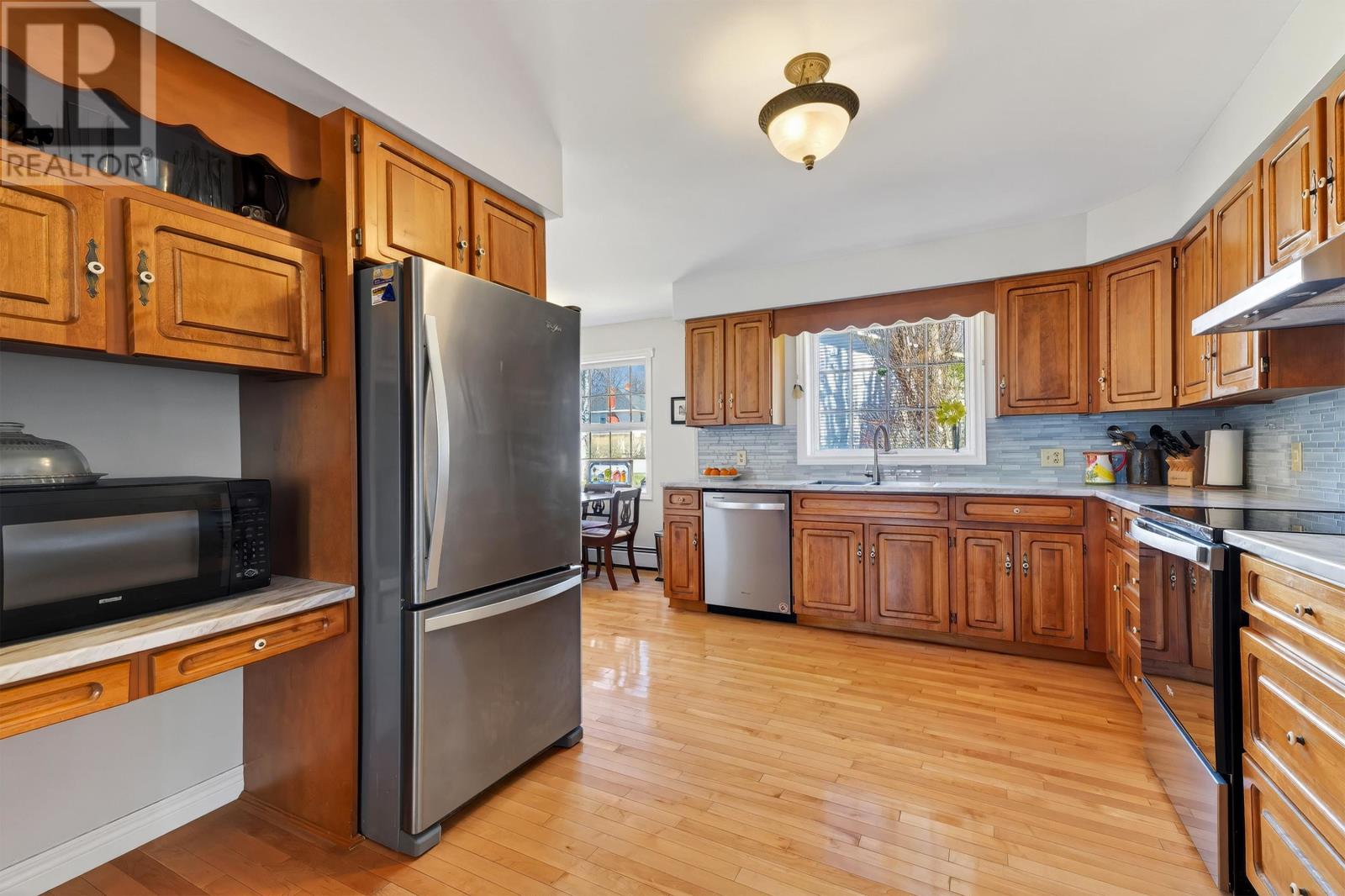 20 Johnson Avenue Property Photo 10