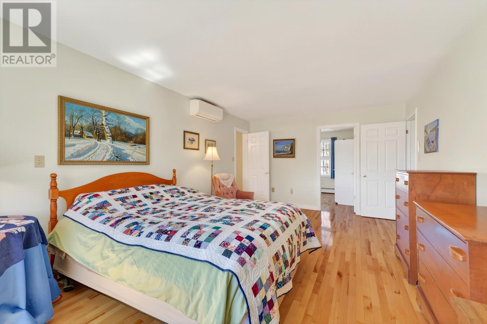 20 Johnson Avenue Property Photo 15