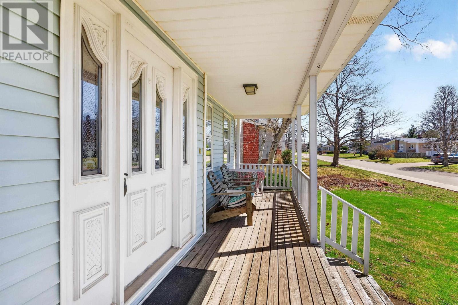 20 Johnson Avenue Property Photo 35