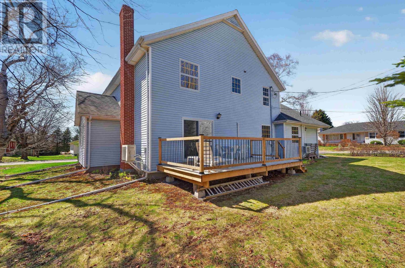 20 Johnson Avenue Property Photo 38