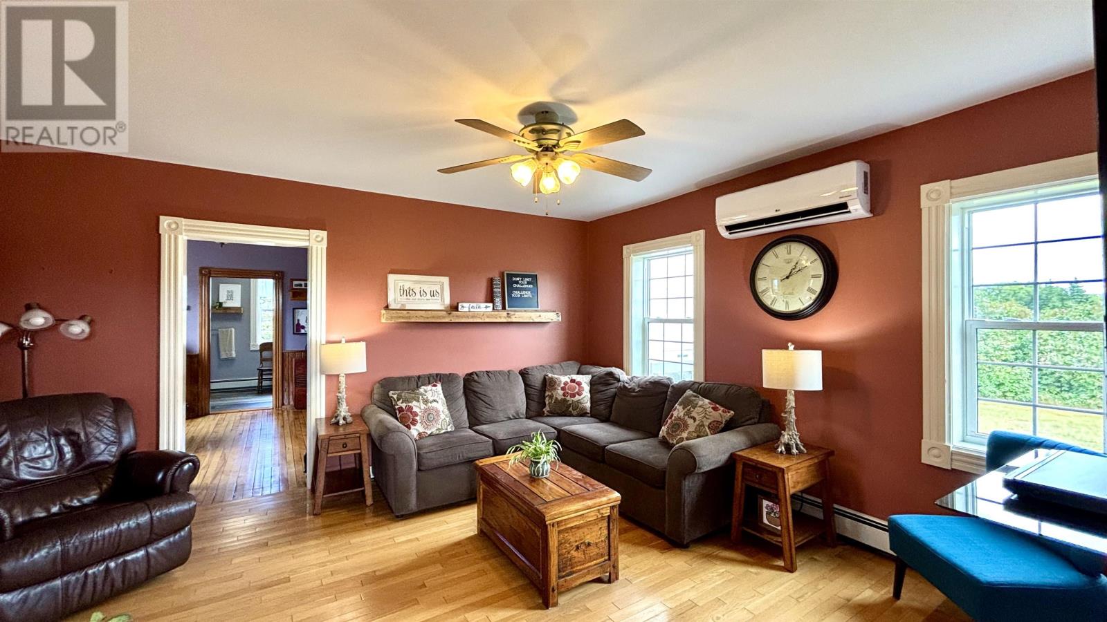 215 Cable Head Road Property Photo 6