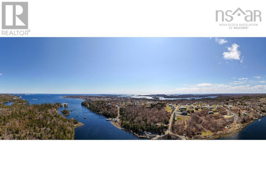 1484/1486 Terence Bay Road Property Photo 8