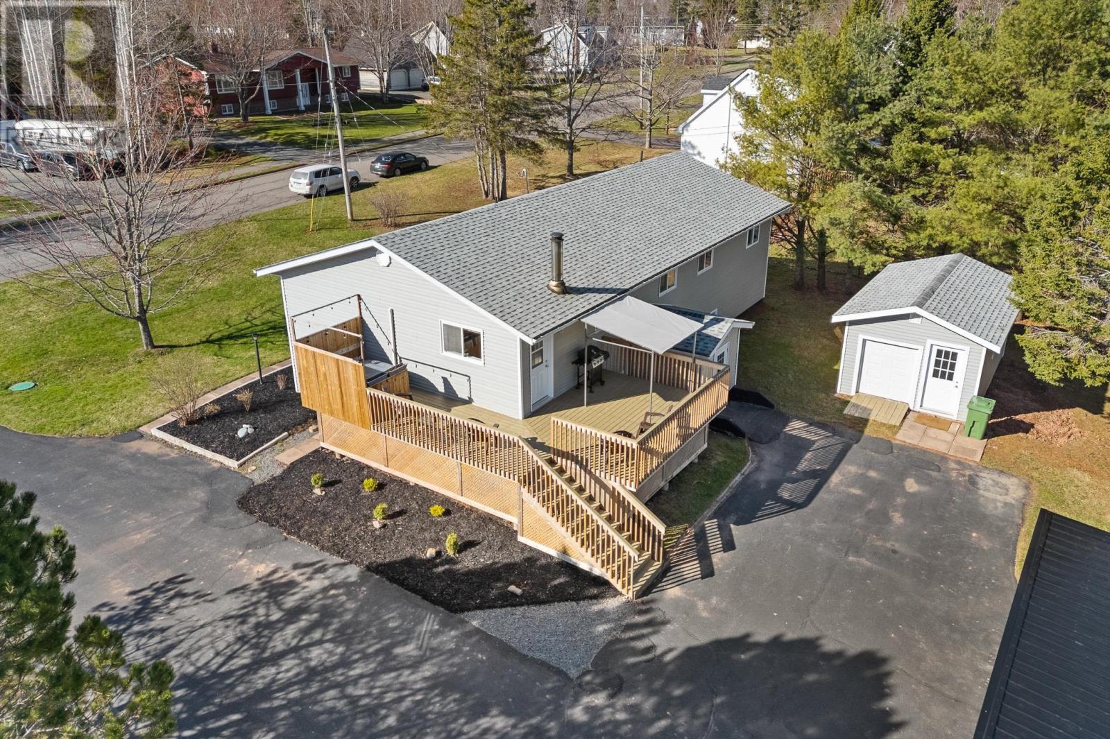 23 Retson Drive Property Photo 41