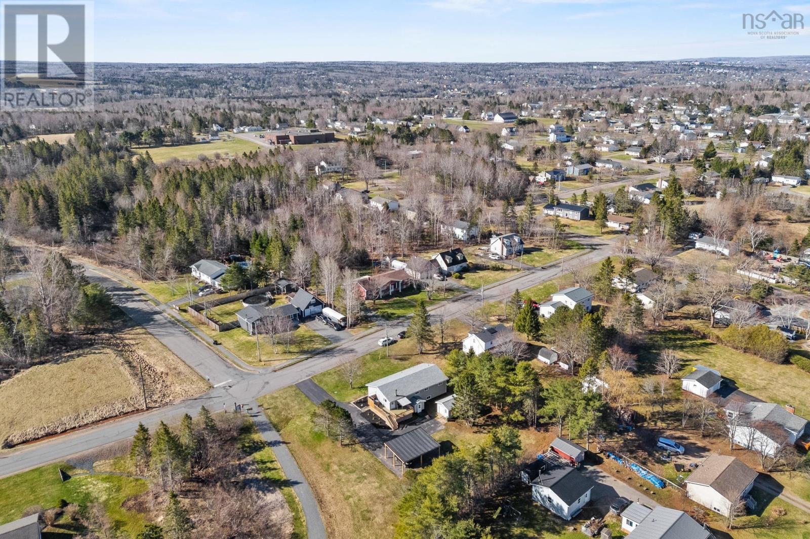 23 Retson Drive Property Photo 44