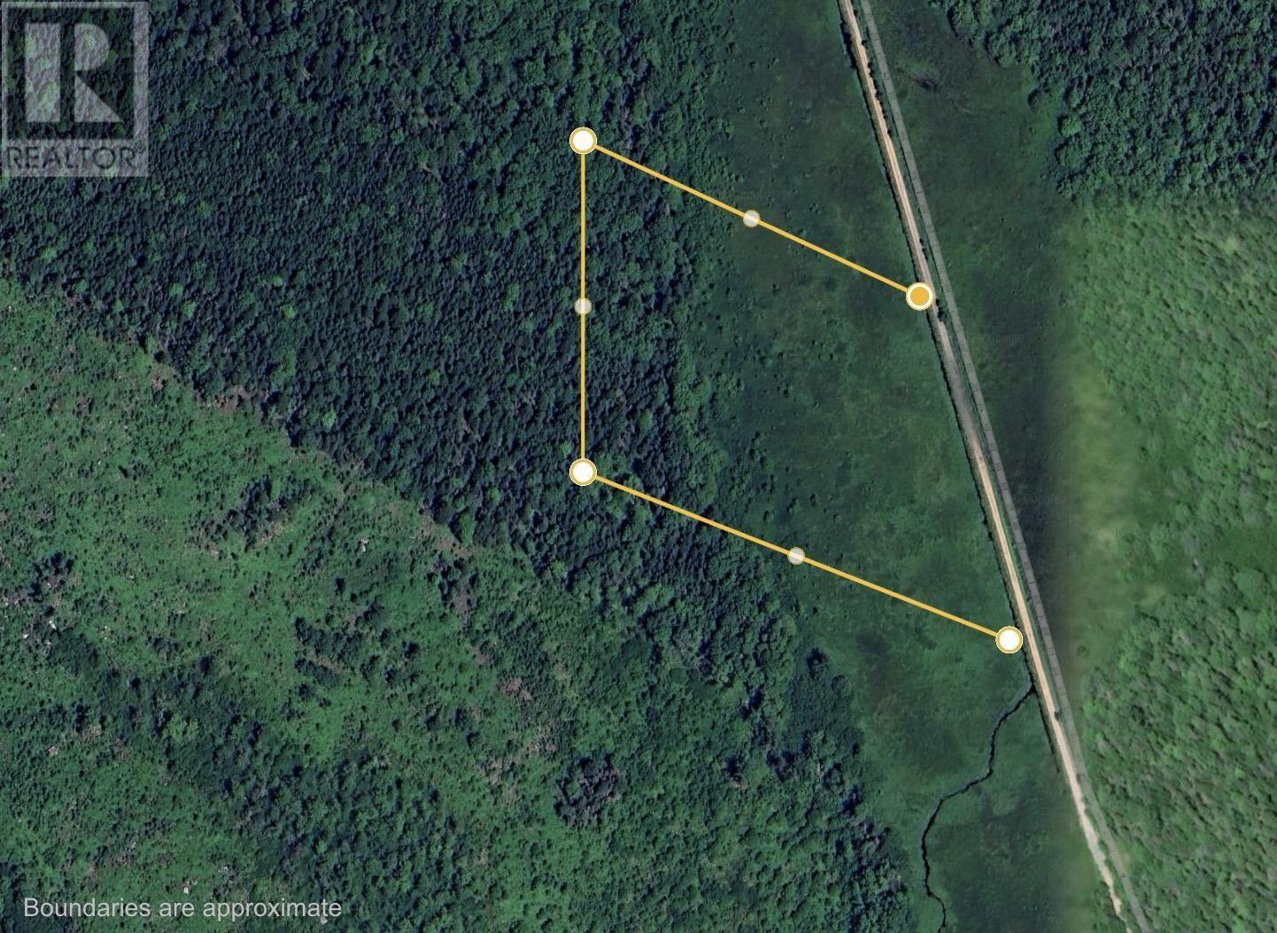 10 Highway Property Photo 1