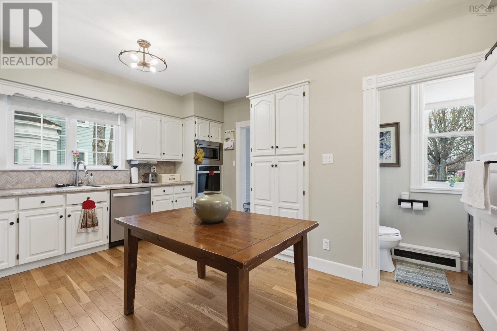 179 Granville Street Property Photo 14