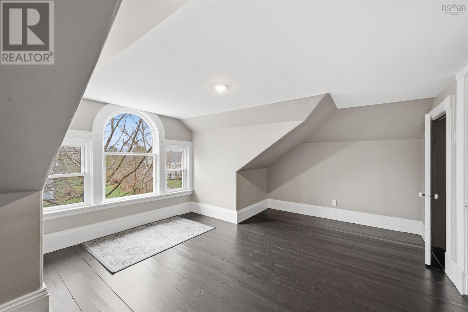 179 Granville Street Property Photo 34