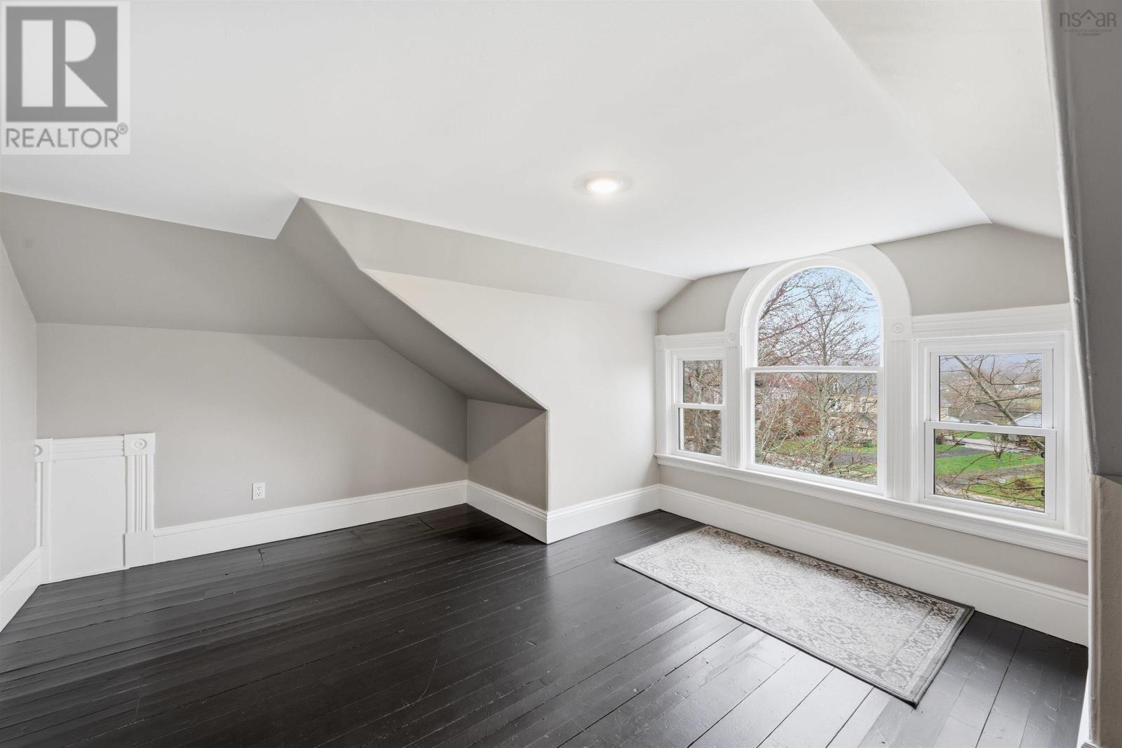 179 Granville Street Property Photo 35