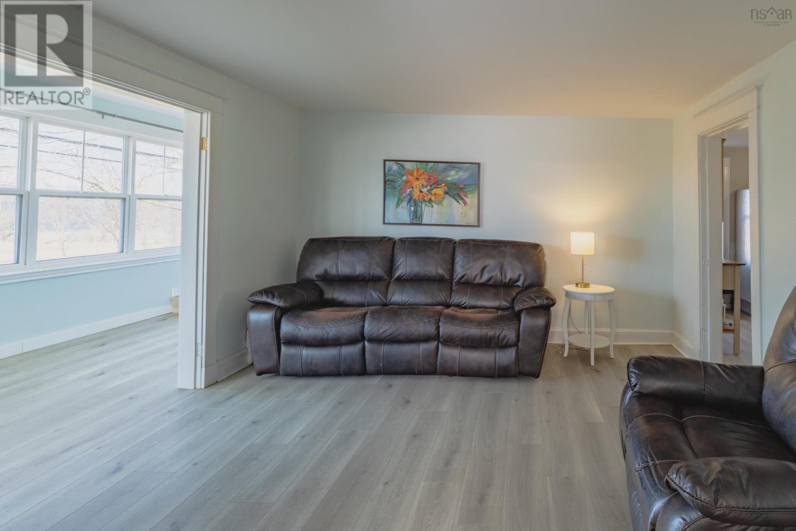 920 Highway 1 Property Photo 26