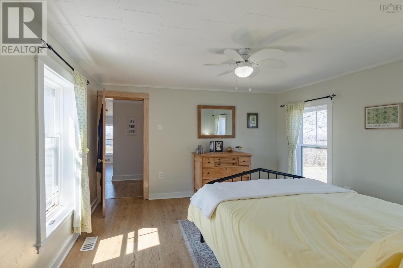 920 Highway 1 Property Photo 33