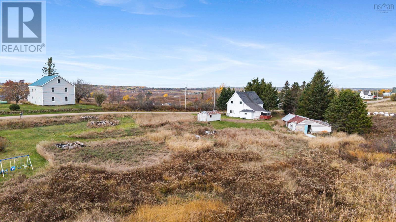5030 Boars Back Road Property Photo 4