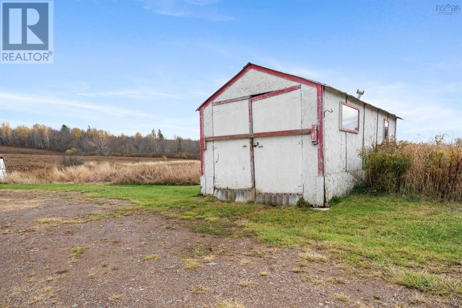 5030 Boars Back Road Property Photo 7