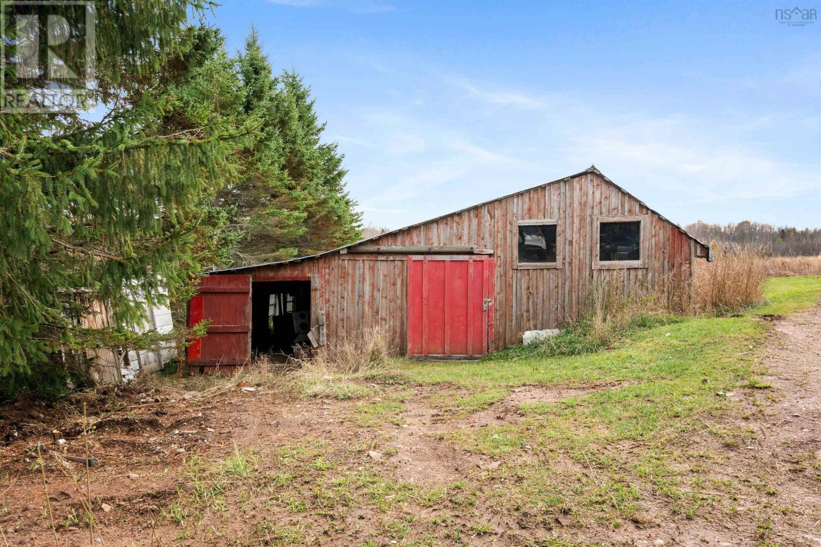 5030 Boars Back Road Property Photo 10