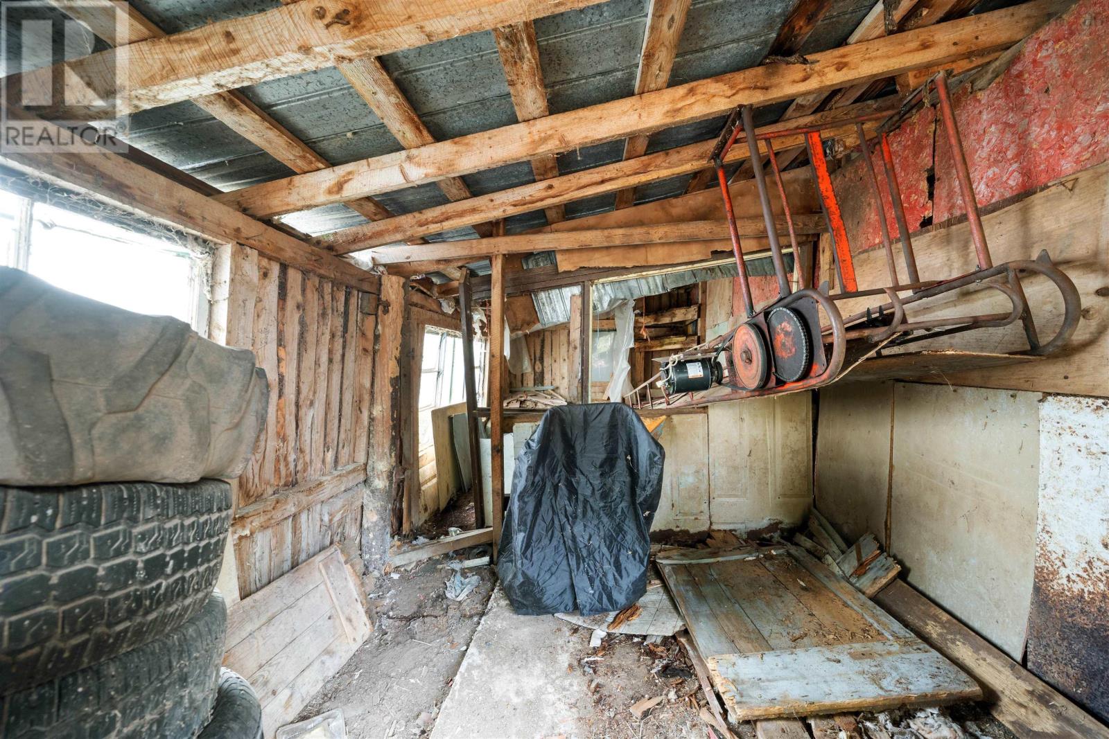 5030 Boars Back Road Property Photo 11