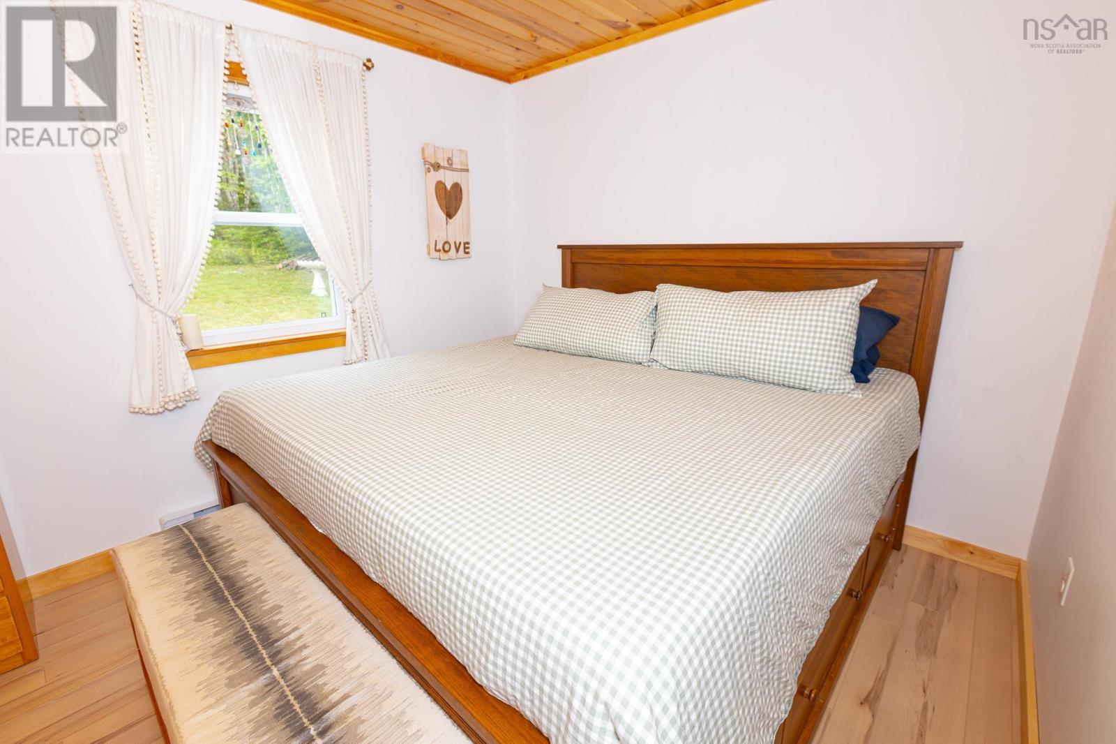 1749 Mcleans Lake Road Property Photo 8