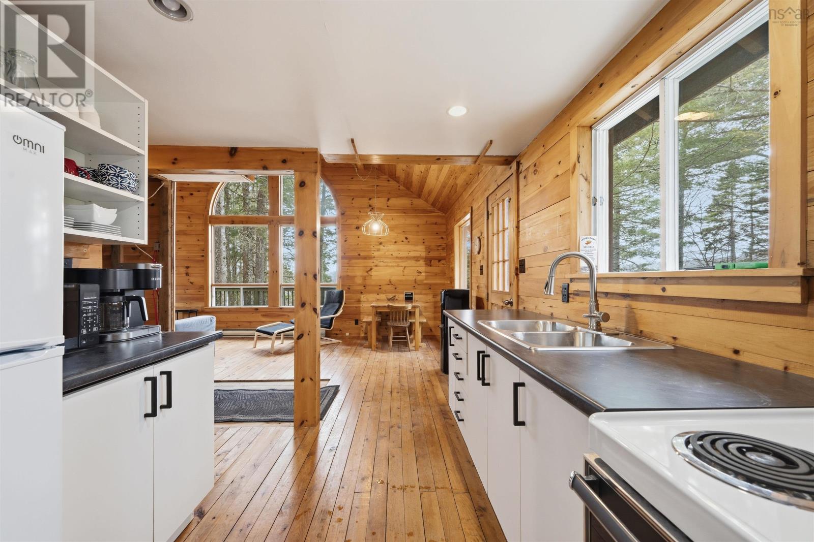 442 Narrows Road Property Photo 13