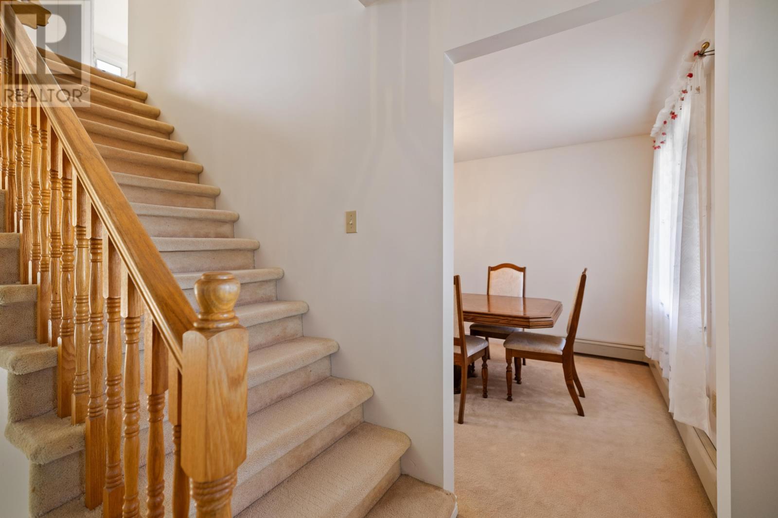 633 Queen Street Property Photo 24