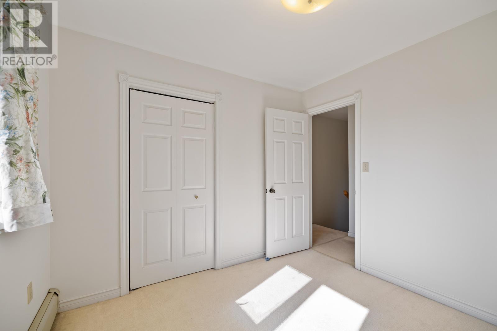 633 Queen Street Property Photo 30