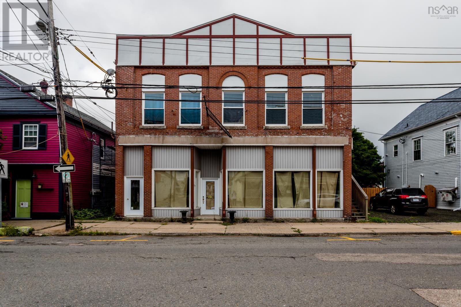 21 Queen Street Property Photo 2