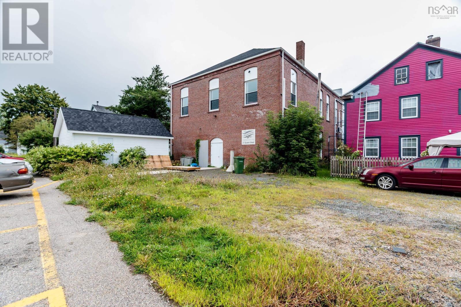 21 Queen Street Property Photo 5