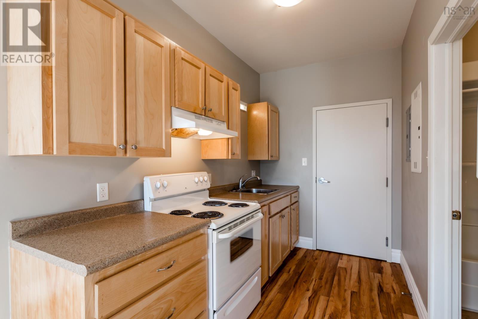 21 Queen Street Property Photo 20