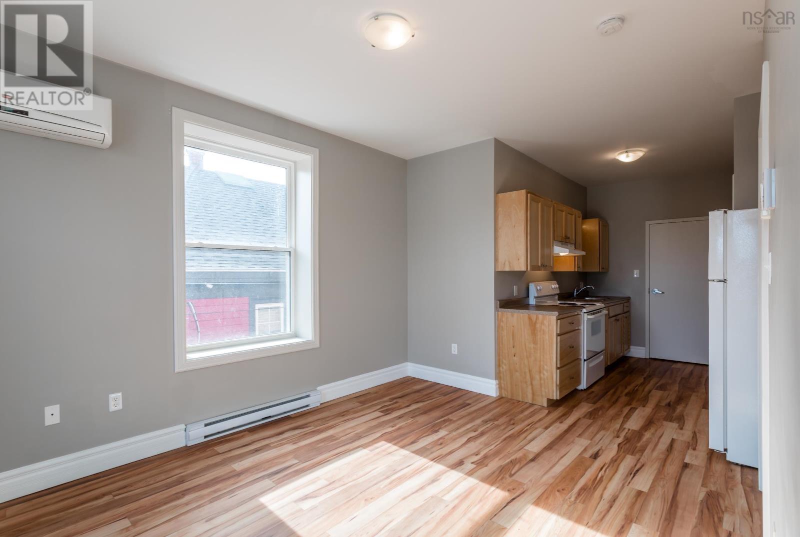 21 Queen Street Property Photo 23