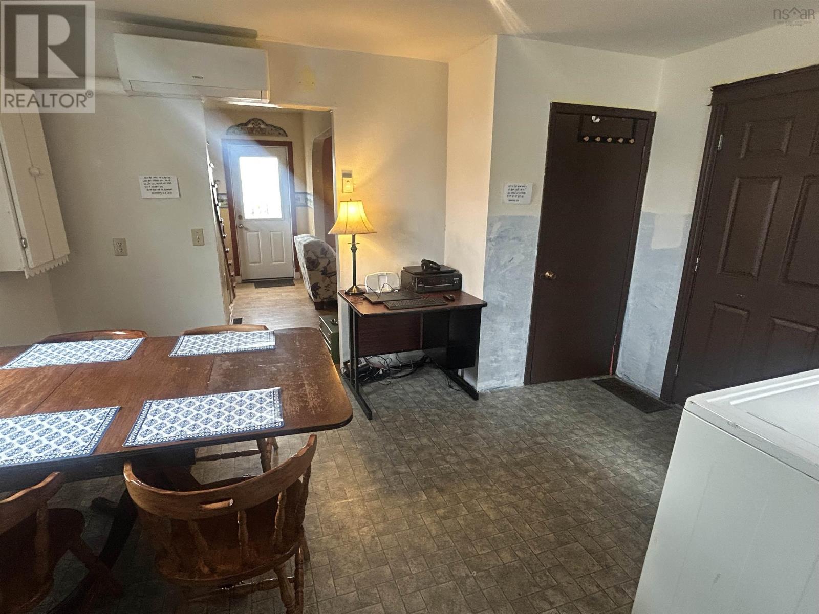 78 High Street Property Photo 10
