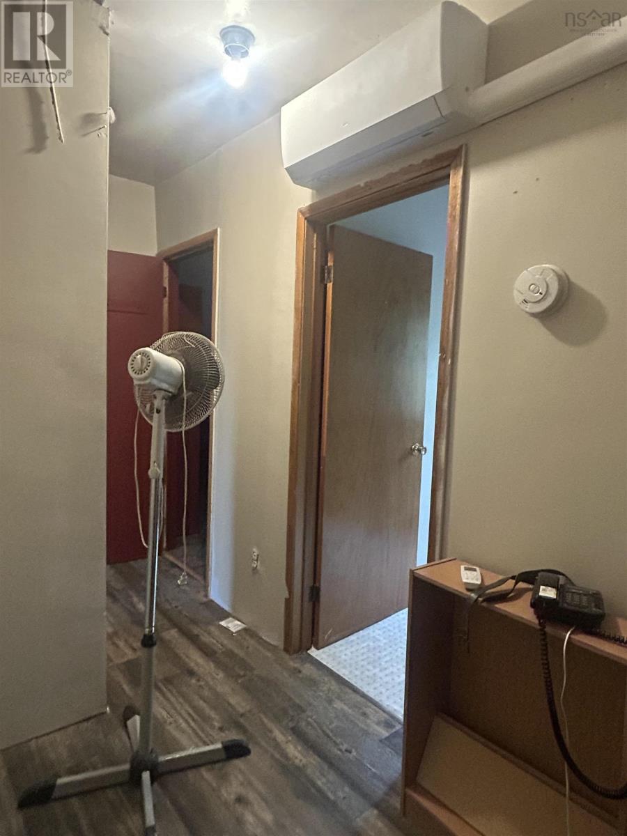 78 High Street Property Photo 20