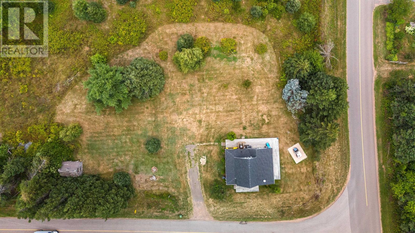 10 Creek Road Property Photo 38