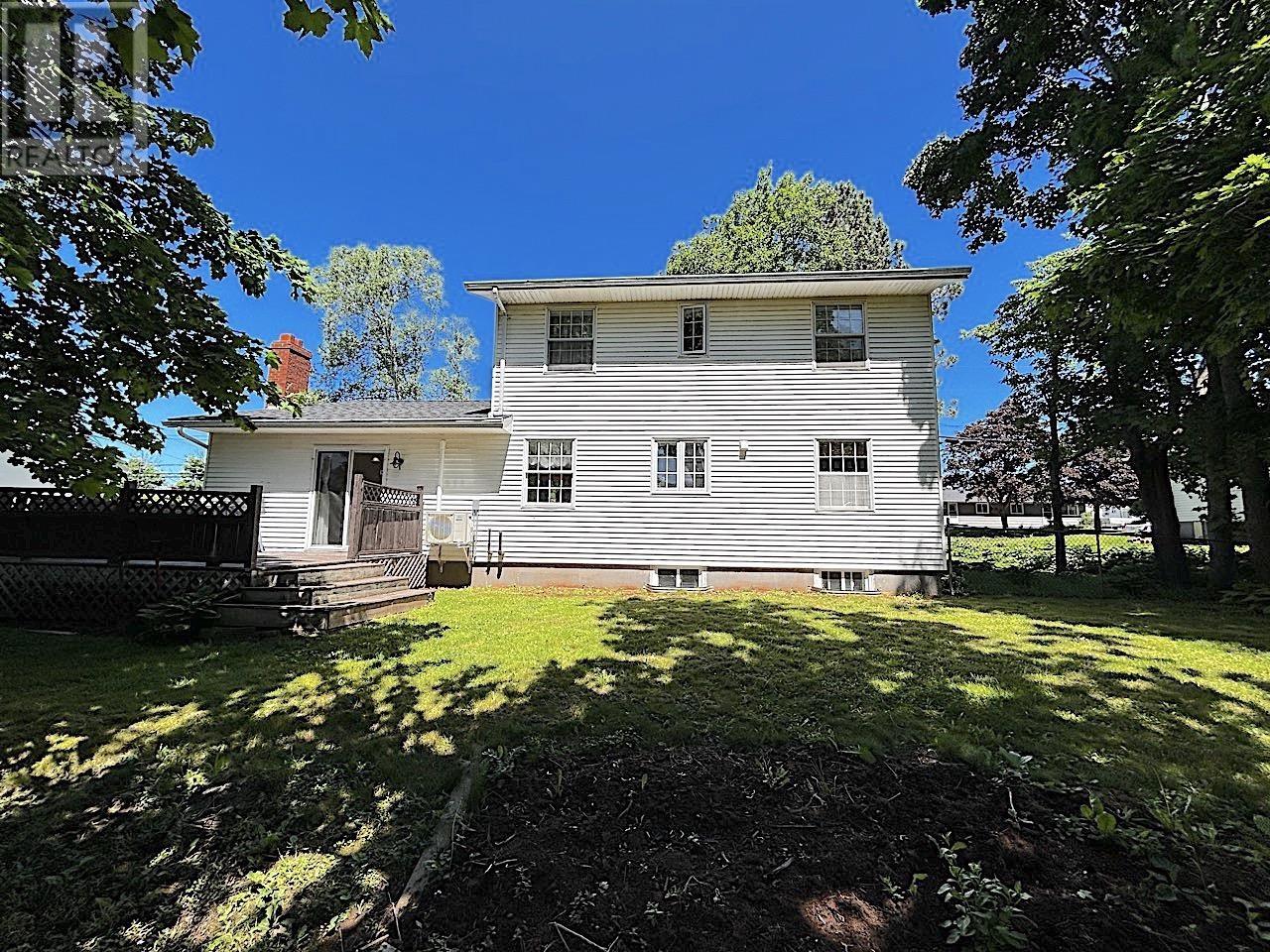 96 Nassau St. Property Photo 4