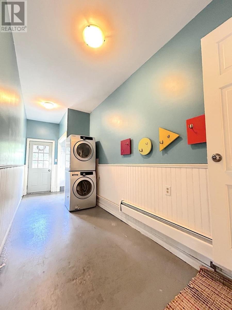 96 Nassau St. Property Photo 15