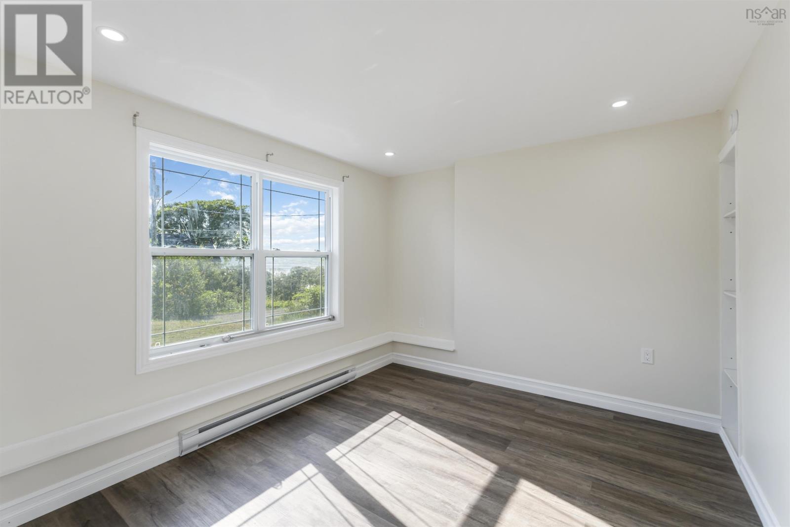 109 Second Ave Avenue Property Photo 26