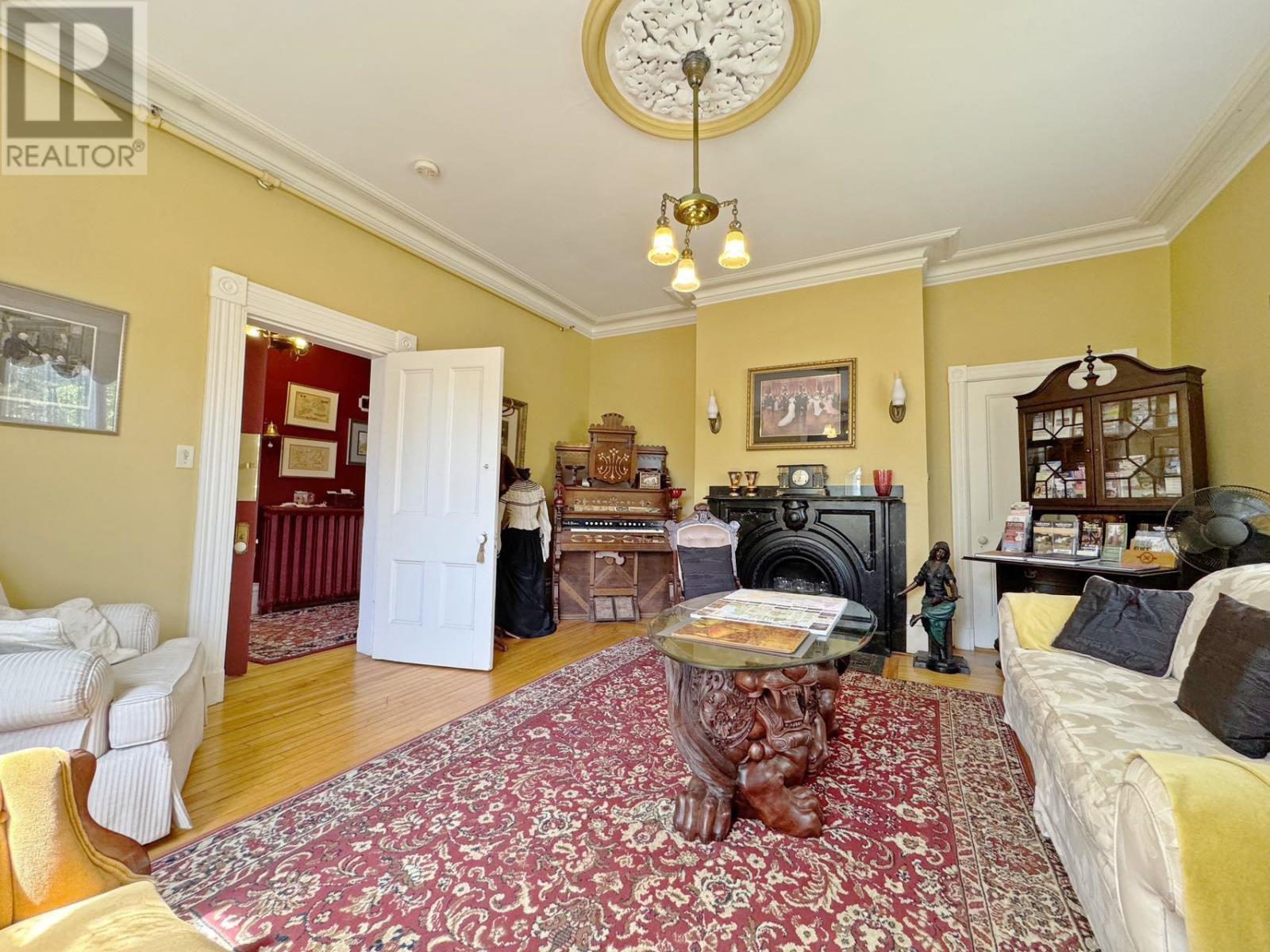 49-51 Fitzroy Street Property Photo 8