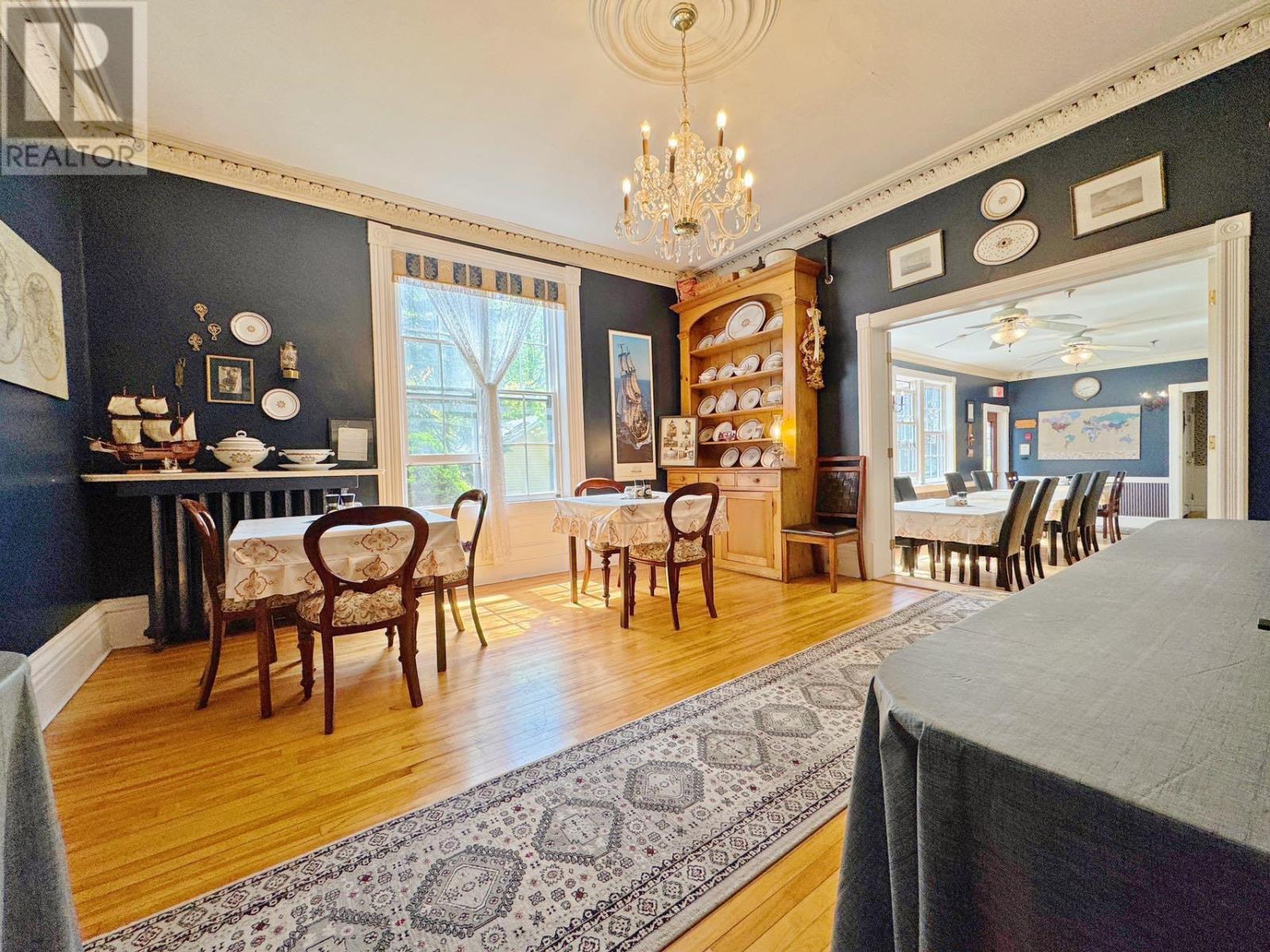 49-51 Fitzroy Street Property Photo 10