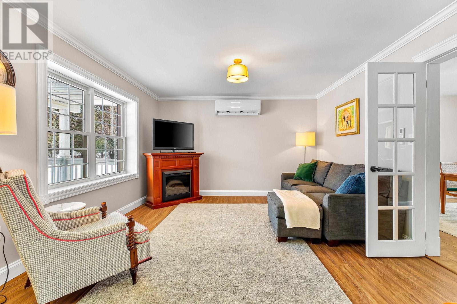 663 Valleyfield Road Property Photo 6