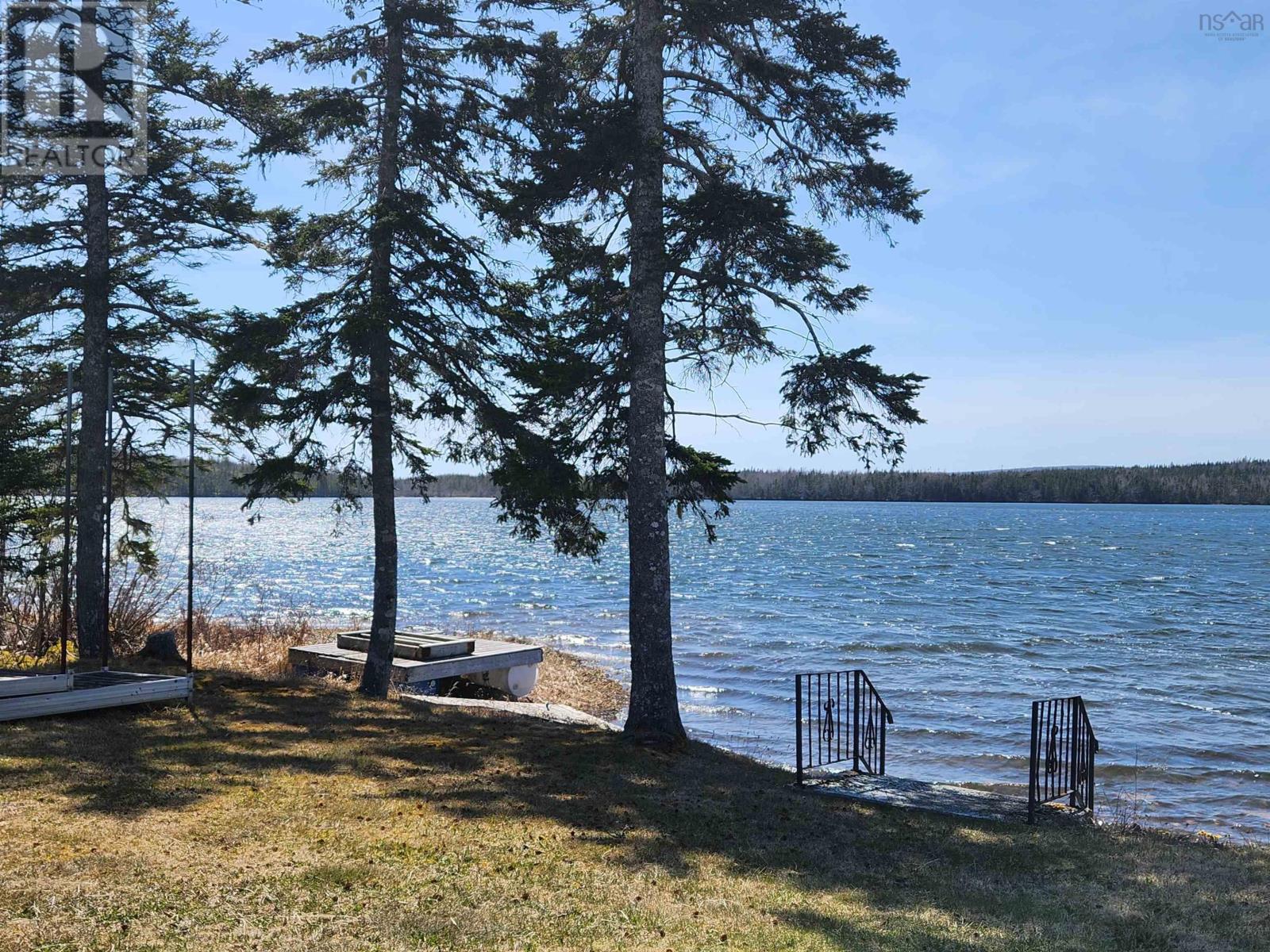 2280 Loch Lomond Road Property Photo 20