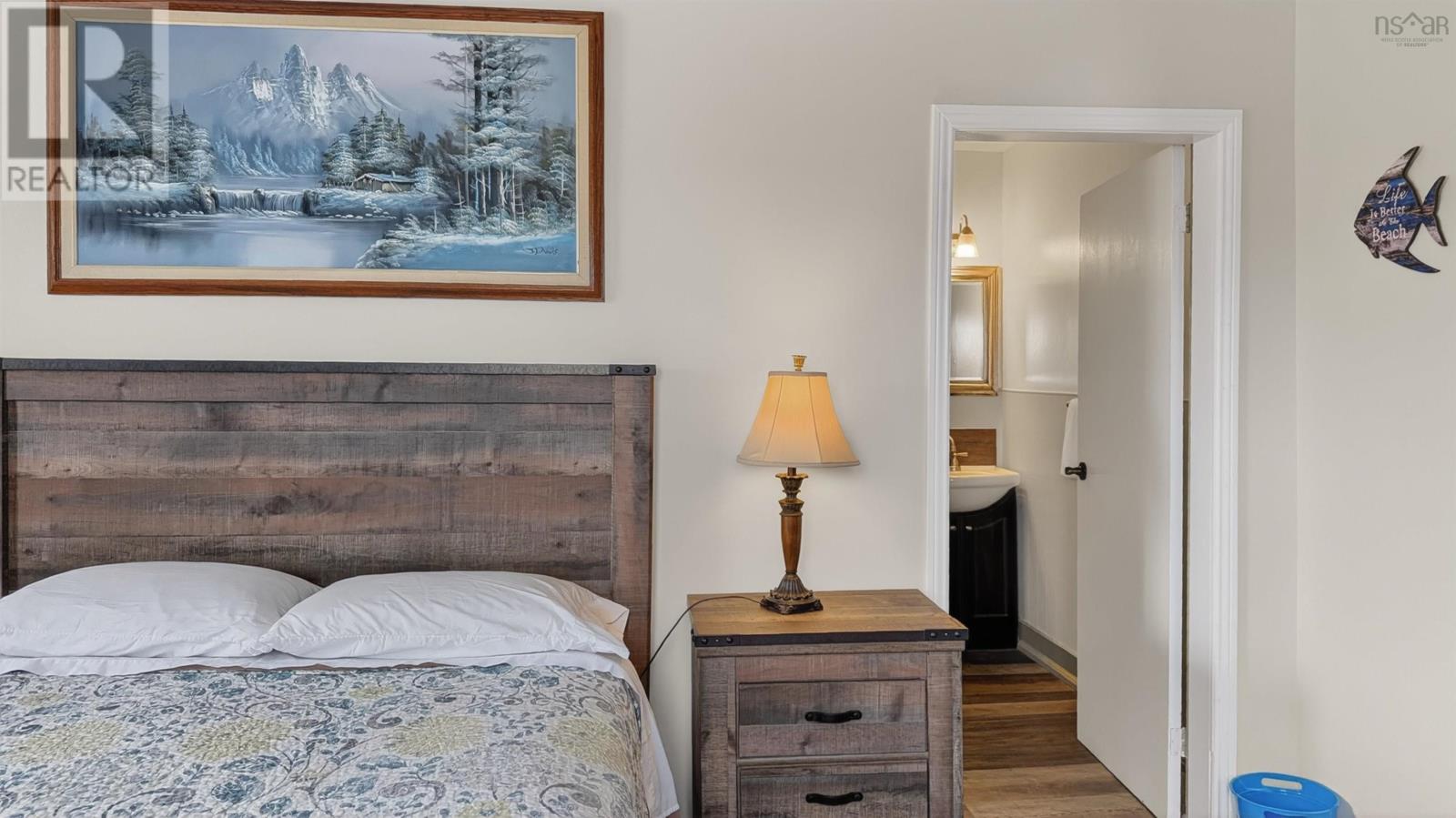 37706 Cabot Trail Property Photo 16