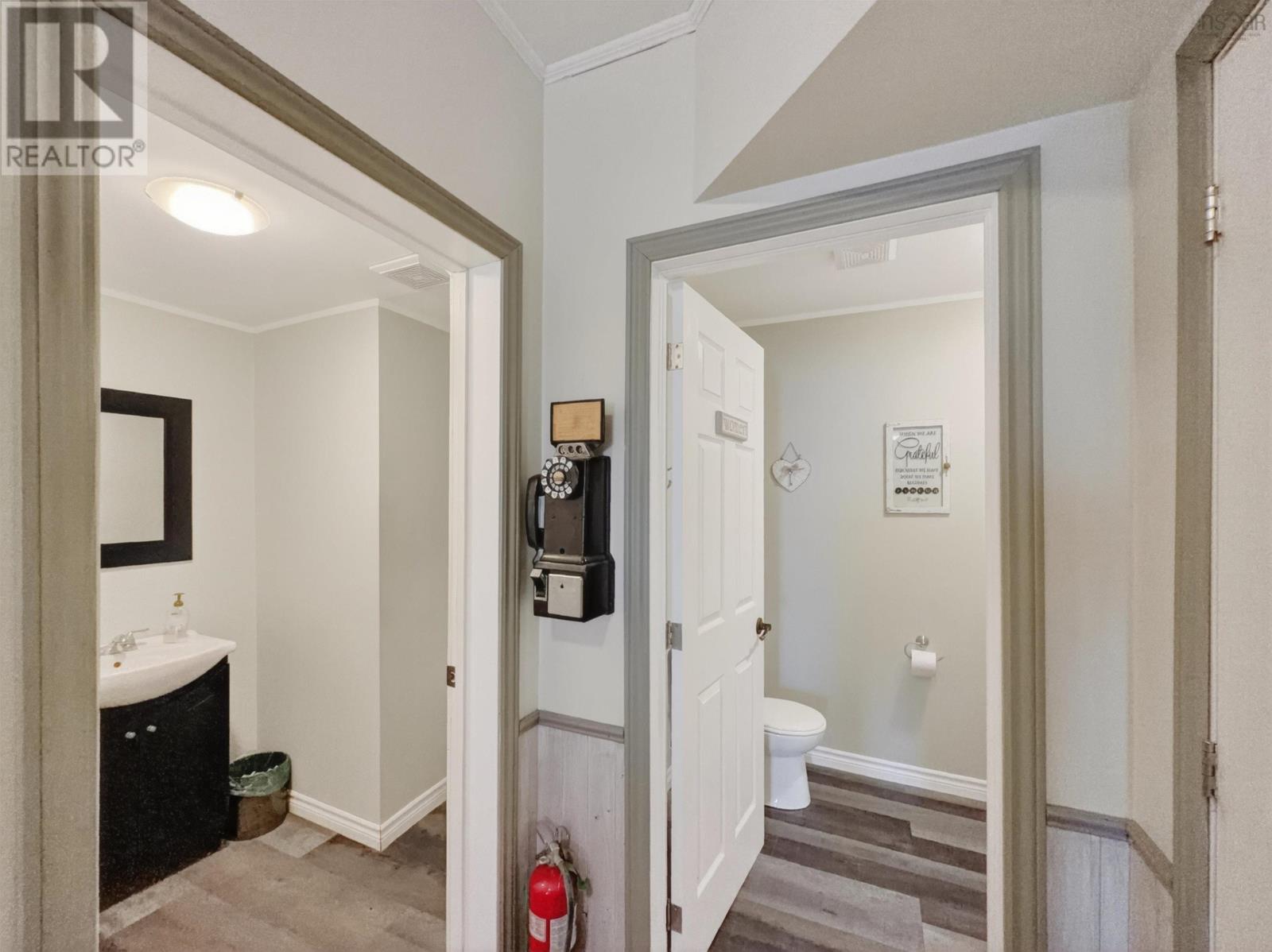 37706 Cabot Trail Property Photo 10