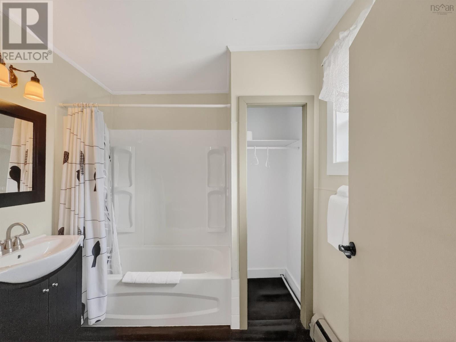 37706 Cabot Trail Property Photo 19