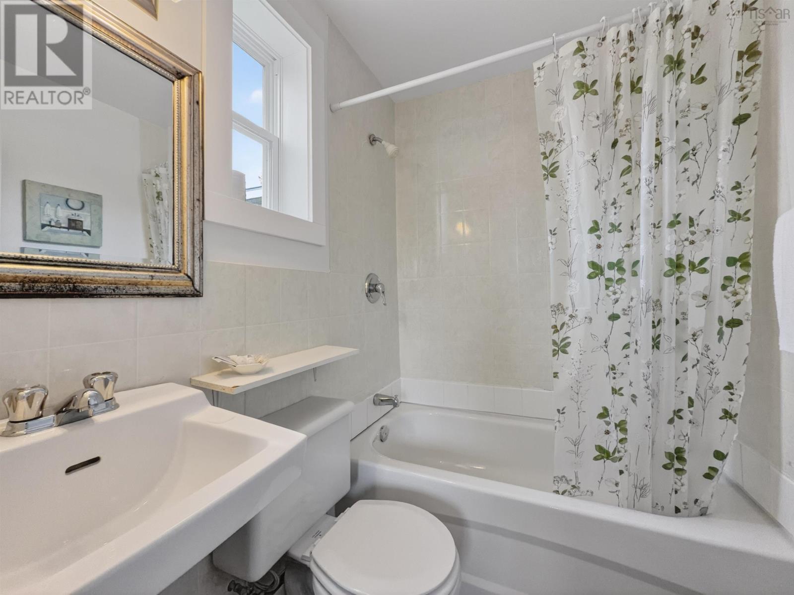 37706 Cabot Trail Property Photo 24