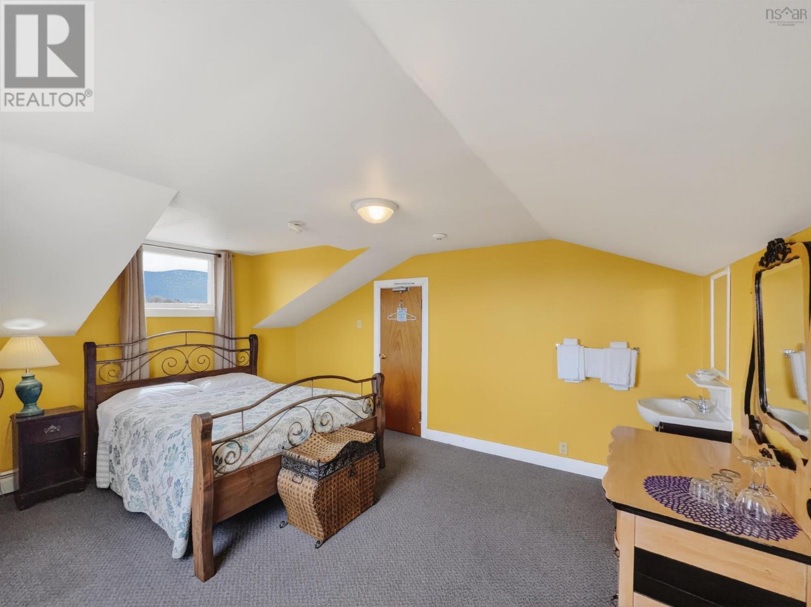 37706 Cabot Trail Property Photo 29