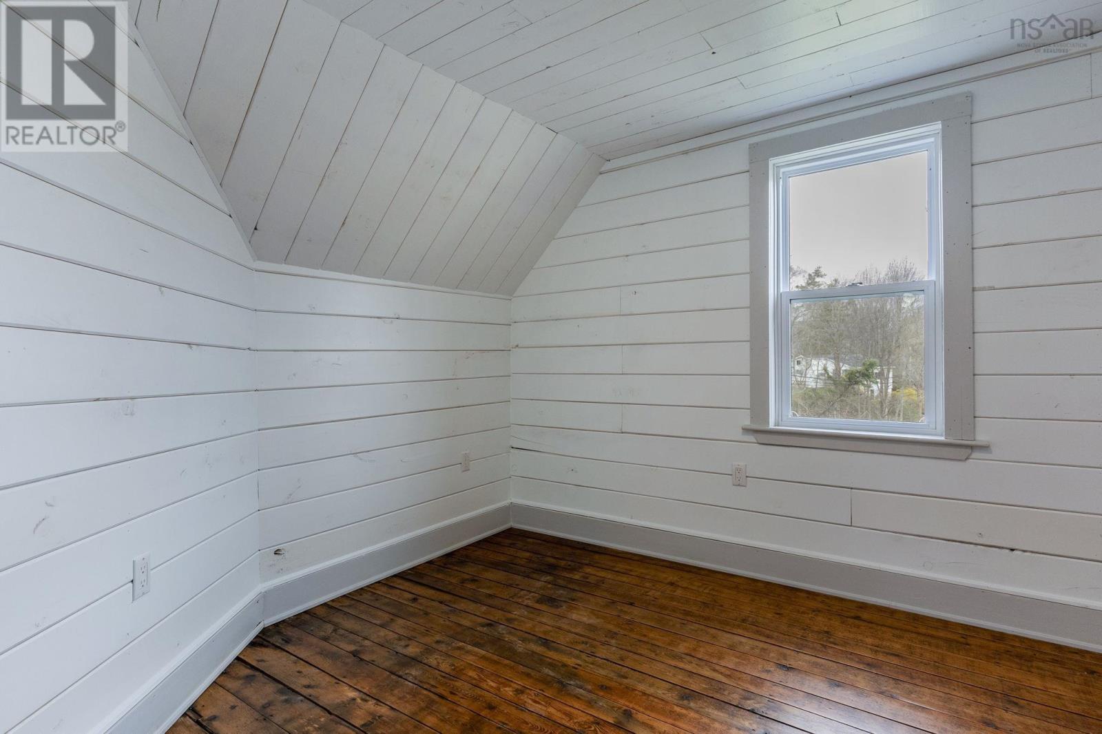 472 Highway 1 Property Photo 43