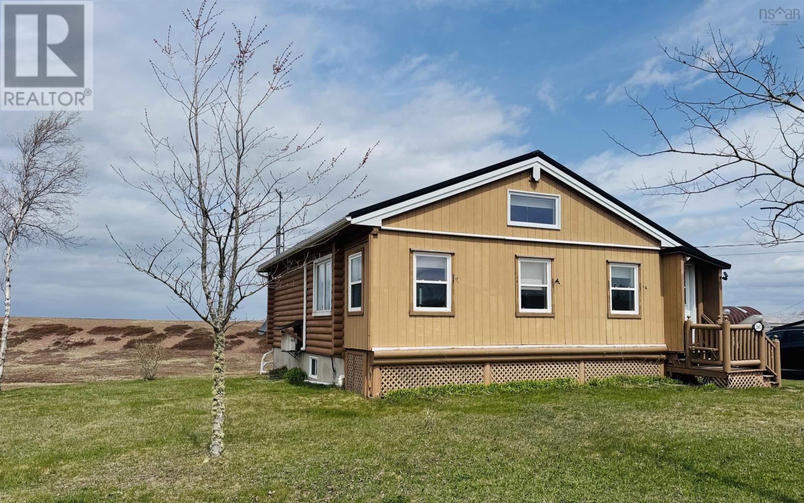 2661 Canaan Road Property Photo 1