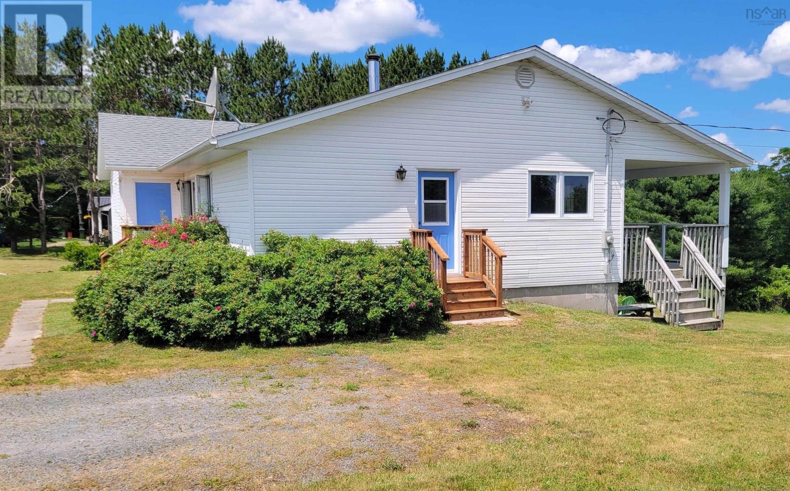 37 Orchard Heights Property Photo 7