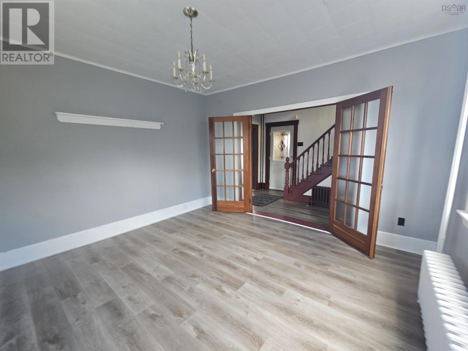 455 Purves Street Property Photo 18