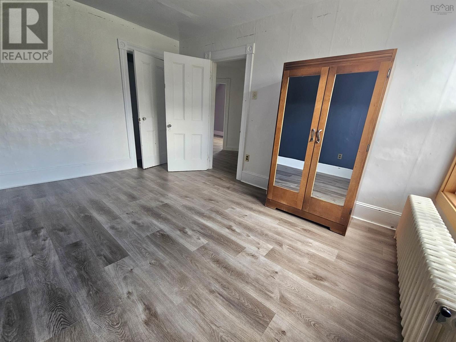 455 Purves Street Property Photo 21