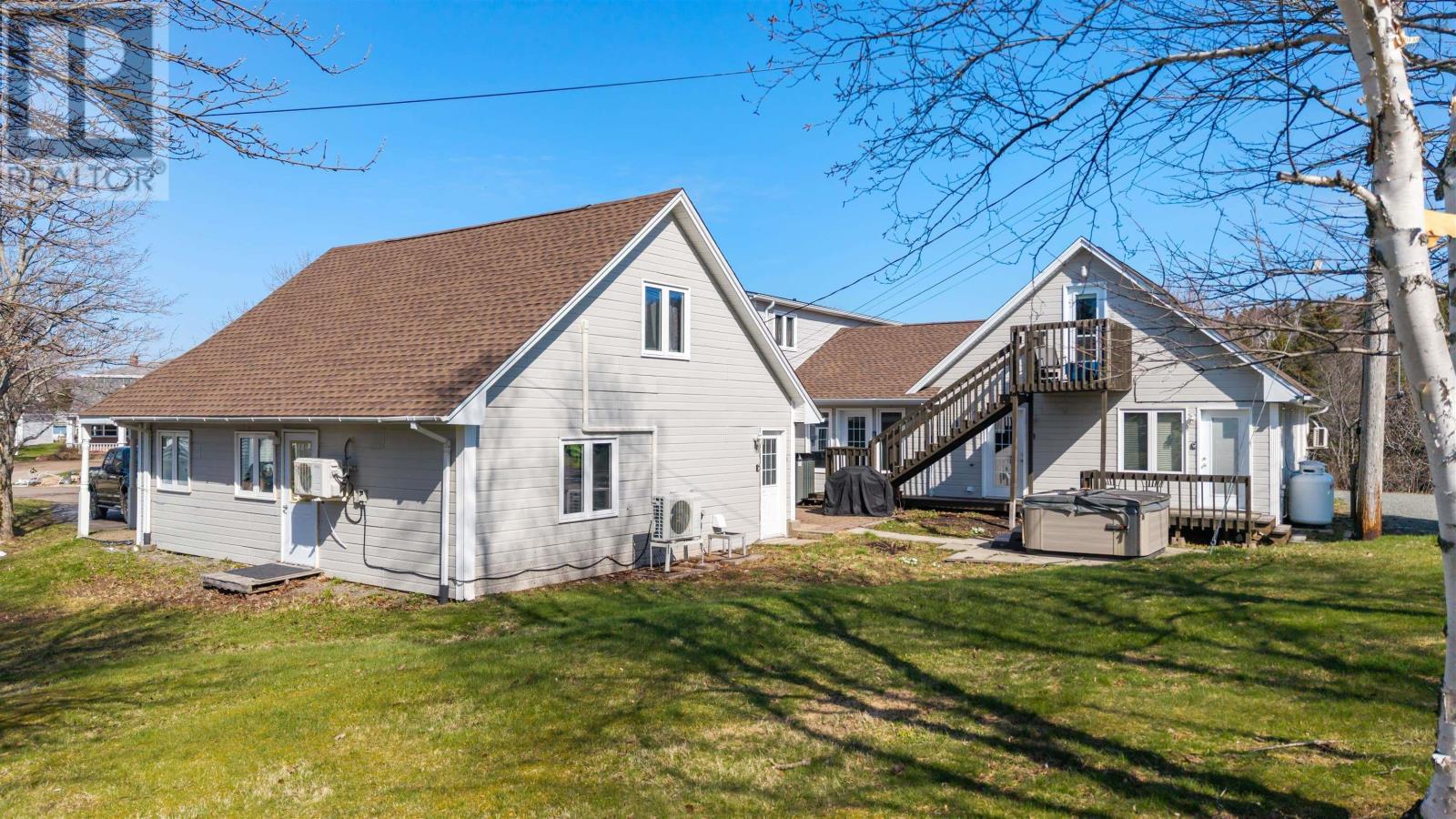 4 Tupper Court Property Photo 3