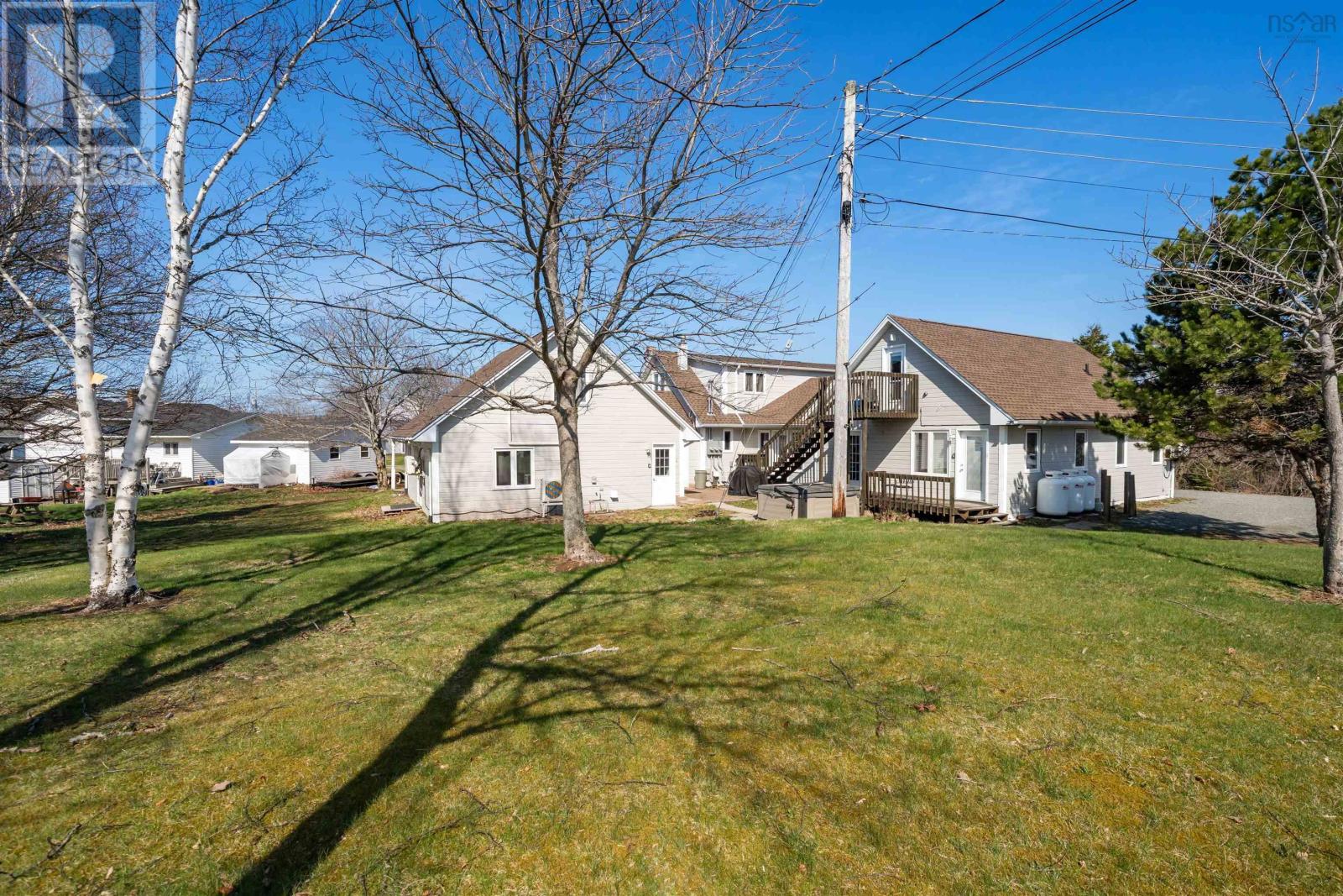 4 Tupper Court Property Photo 5