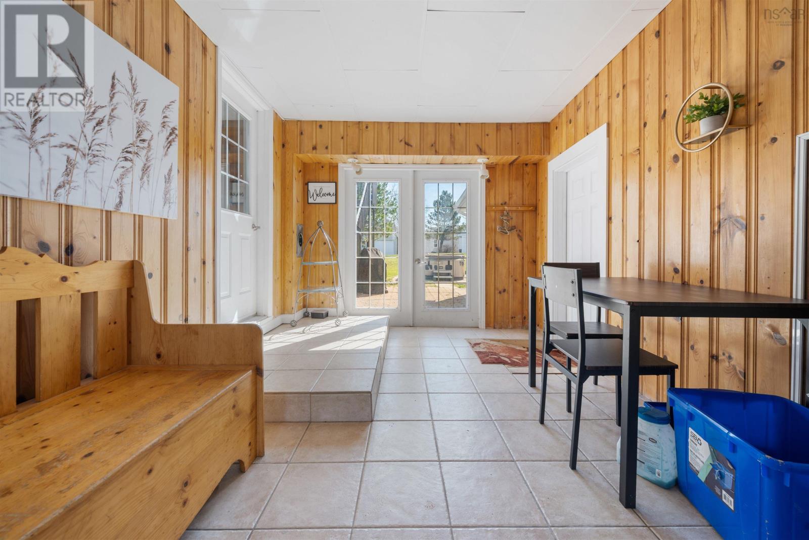4 Tupper Court Property Photo 10