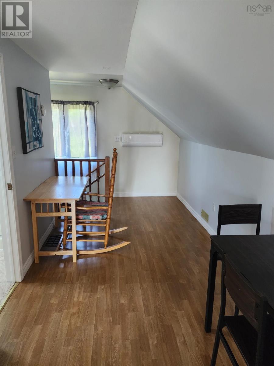 4 Tupper Court Property Photo 15